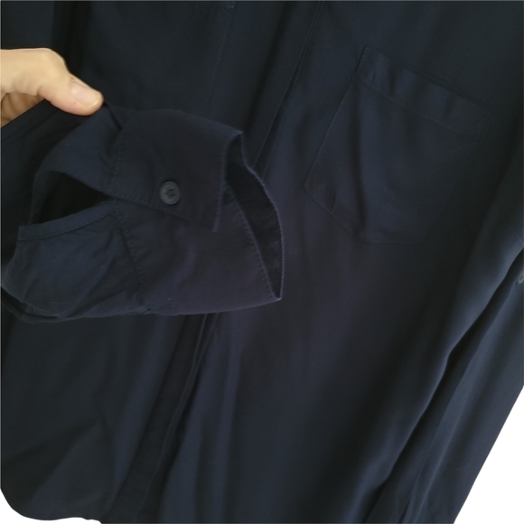 BEACHLUNCHLOUNGE Navy Button Down Top - Picture 7 of 12